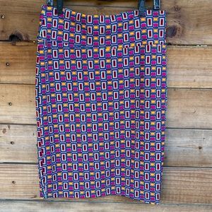 ⚡️LuLaRoe Cassie geometrical pattern skirt